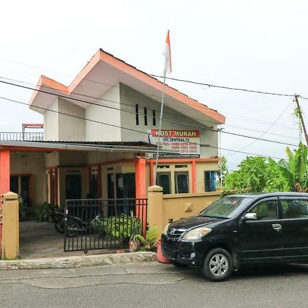 Sentosa76 Guest House Balikpapan  Exterior photo
